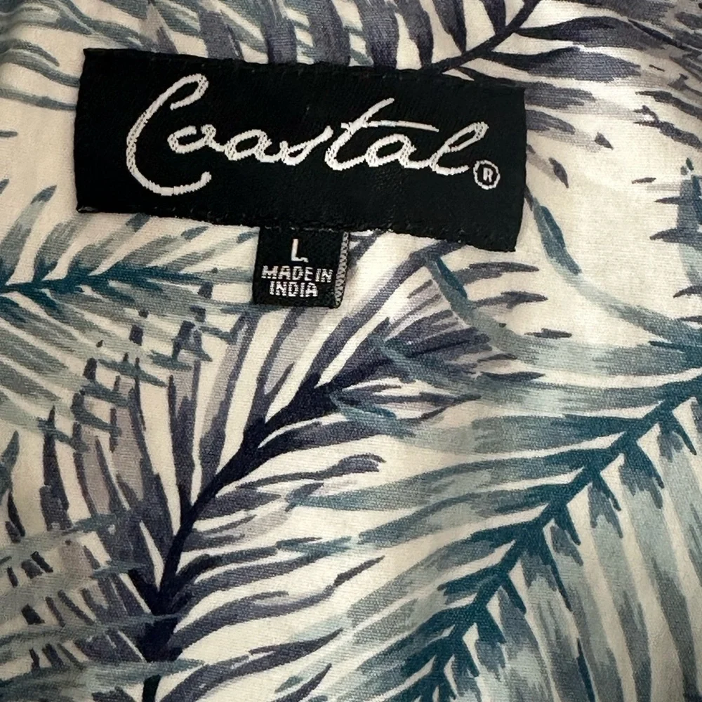 Costal Palm Leaf Print Button Up-Shirt 100% Cotton Men’s L Tropical Summer